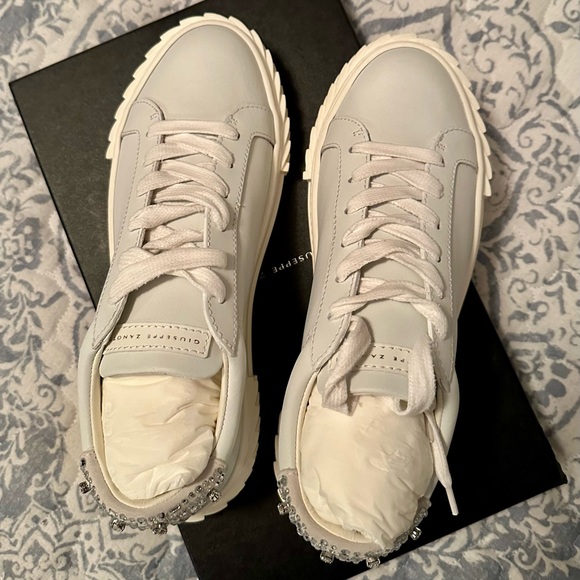 Giuseppe Zanotti Blabber Italian Leather women’s white sneakers with crystals 10 - Picture 6 of 9